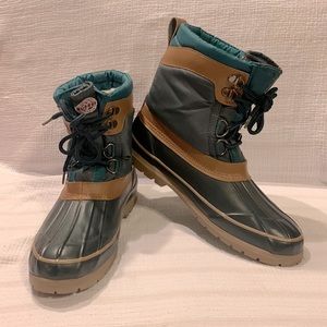 Rugged Outback Rain/SnowBoots Size 9 Color Green/brown